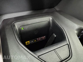 2023 Toyota Crown XLE - miniatura 23