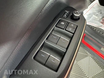 2023 Toyota Crown XLE - miniatura 41