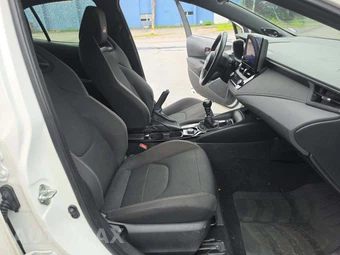 2023 Toyota GR Corolla Core - miniatura 15