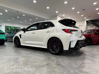 2023 Toyota GR Corolla Morizo Edition - miniatura 4