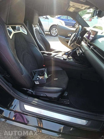 2023 Toyota GR Supra 2.0 - miniatura 16