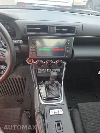 2023 Toyota GR86 - miniatura 11
