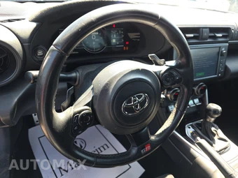 2023 Toyota GR86 Premium - miniatura 10