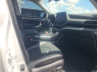 2023 Toyota Highlander Hybrid Platinum - miniatura 14