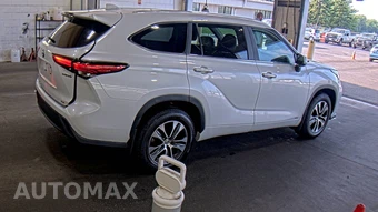 2023 Toyota Highlander Hybrid XLE - miniatura 4