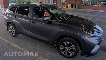 2023 Toyota Highlander Hybrid XLE - miniatura 3