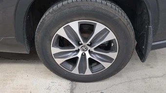 2023 Toyota Highlander Hybrid XLE - miniatura 30