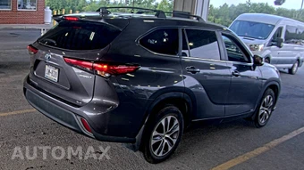 2023 Toyota Highlander Hybrid XLE - miniatura 4