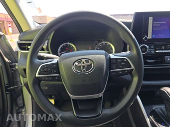 2023 Toyota Highlander L - miniatura 10