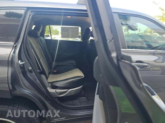 2023 Toyota Highlander L - miniatura 14