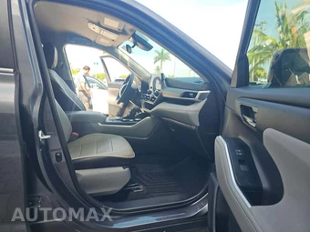 2023 Toyota Highlander L - miniatura 16