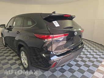 2023 Toyota Highlander L – miniatura 6