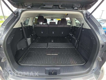 2023 Toyota Highlander L - miniatura 12