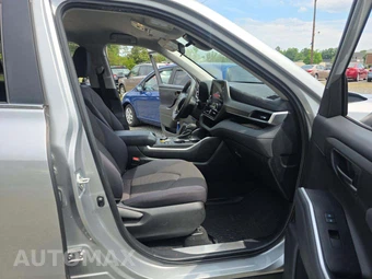 2023 Toyota Highlander L - miniatura 19