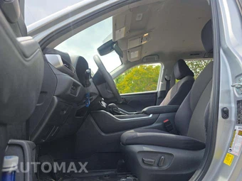 2023 Toyota Highlander L - miniatura 6