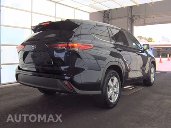 2023 Toyota Highlander L - miniatura 4