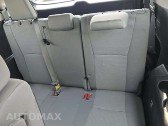 2023 Toyota Highlander L - miniatura 14