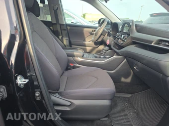 2023 Toyota Highlander L – miniatura 8