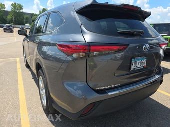 2023 Toyota Highlander L - miniatura 6