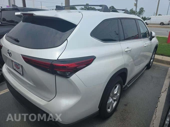 2023 Toyota Highlander L - miniatura 3