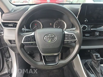 2023 Toyota Highlander L - miniatura 10
