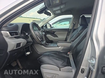 2023 Toyota Highlander L - miniatura 7
