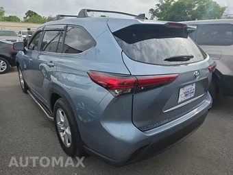 2023 Toyota Highlander LE – miniatura 6