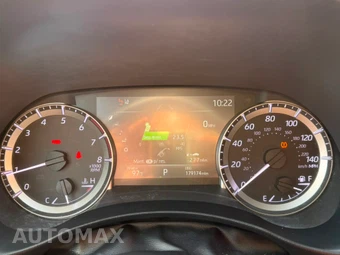 2023 Toyota Highlander LE - miniatura 17
