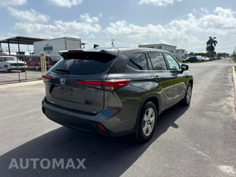 2023 Toyota Highlander LE - miniatura 5