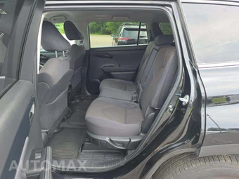 2023 Toyota Highlander LE - miniatura 10