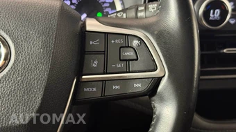2023 Toyota Highlander LE - miniatura 17