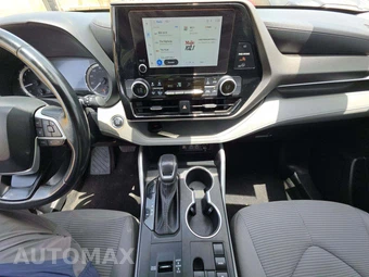 2023 Toyota Highlander LE - miniatura 7