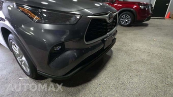 2023 Toyota Highlander LE – miniatura 23