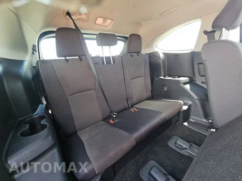 2023 Toyota Highlander LE - miniatura 14