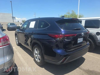 2023 Toyota Highlander LE – miniatura 6