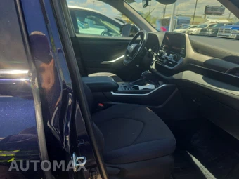 2023 Toyota Highlander LE – miniatura 8