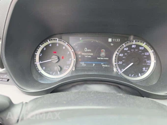 2023 Toyota Highlander LE – miniatura 6