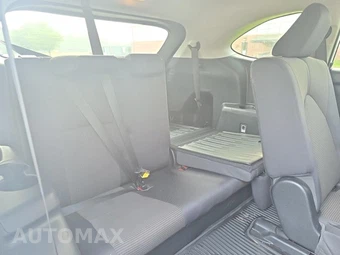 2023 Toyota Highlander LE - miniatura 11