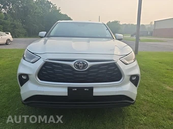 2023 Toyota Highlander LE - miniatura 2