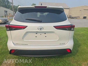 2023 Toyota Highlander LE - miniatura 5