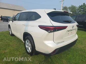 2023 Toyota Highlander LE - miniatura 6