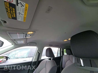 2023 Toyota Highlander LE - miniatura 11