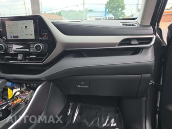 2023 Toyota Highlander LE - miniatura 20