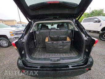 2023 Toyota Highlander LE - miniatura 15
