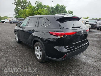 2023 Toyota Highlander LE - miniatura 2