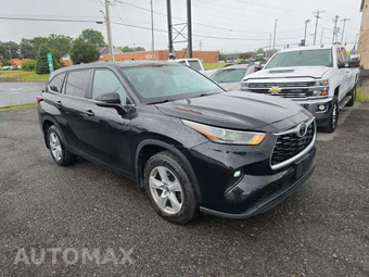 2023 Toyota Highlander LE - miniatura 4