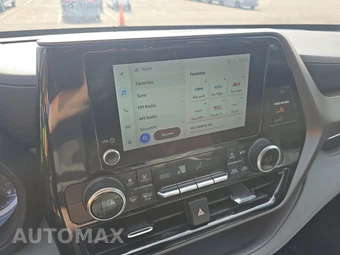 2023 Toyota Highlander LE – miniatura 11
