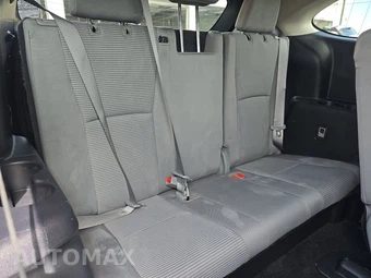 2023 Toyota Highlander LE – miniatura 14