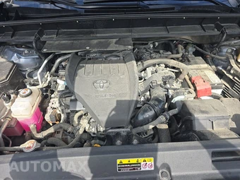 2023 Toyota Highlander LE – miniatura 16