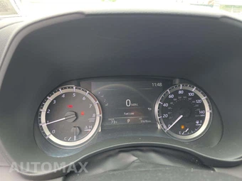 2023 Toyota Highlander LE - miniatura 9